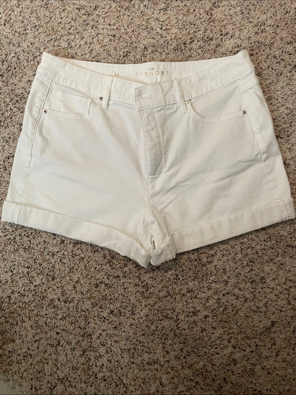 Women's White House Black Market Denim Cuffed “ The 5” Short”